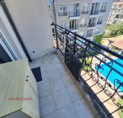 Photo 4 — Studio with pool view in Sunny Beach resort, Dawn Park