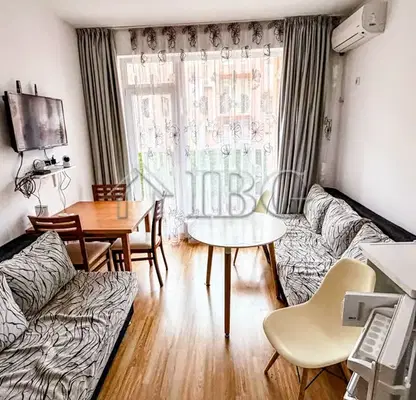 Photo 3 — Studio apartment in Sunny Beach, Sunny Day 6, with amenities