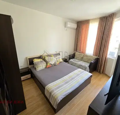 Photo 4 — Two-room apartment in Sunny Day 6, Sunny Day with air conditioning