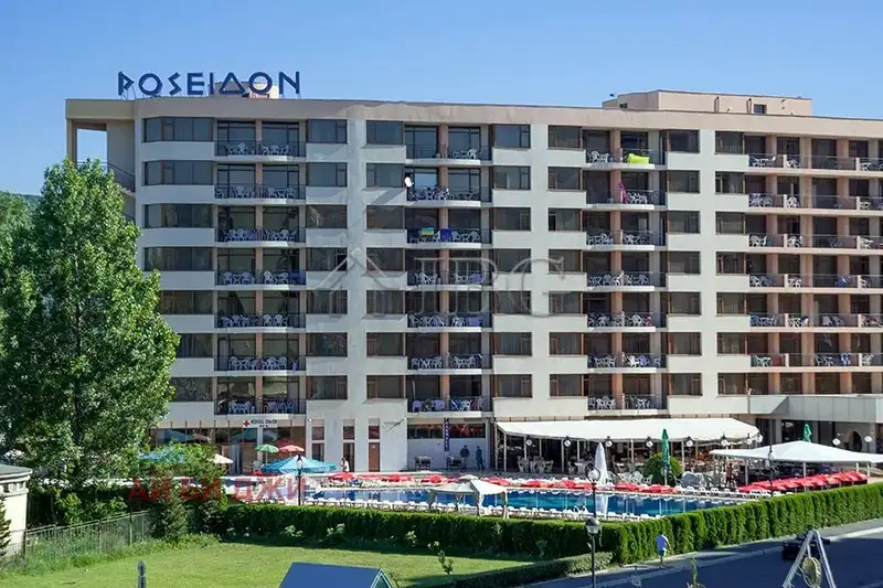 Two-room apartment with sea view in Sunny Beach resort, Poseidon