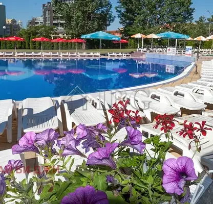 Photo 2 — 2-bedroom apartment in Burgas, Slynchev Bryag