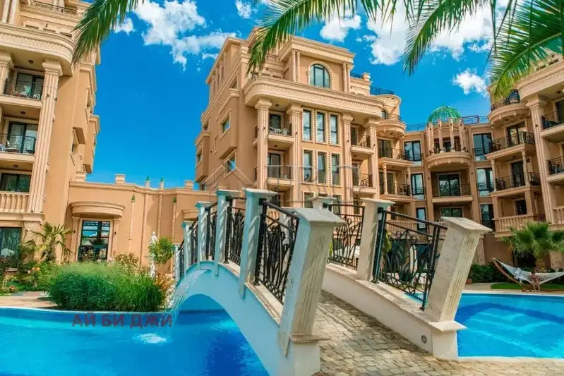 Two-room apartment with park view in Sunny Beach resort