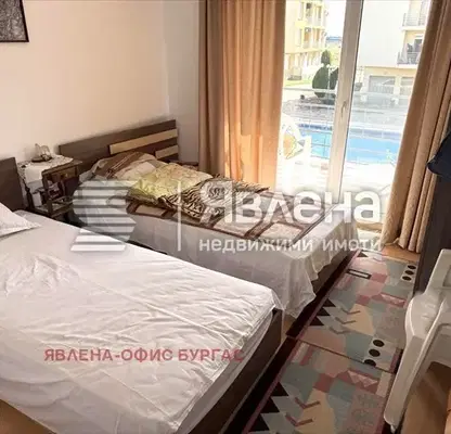 Снимка 2 — Тристаен апартамент в Бургас, к.к. Слънчев бряг