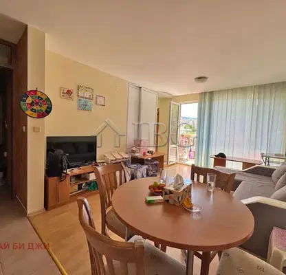 Photo 5 — Three-room apartment with greenery view in Sunny Beach
