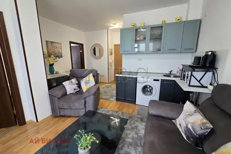 3-bedroom apartment in Burgas, Slynchev Bryag