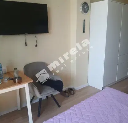 Photo 2 — One-room apartment in Zlatni Pyasatsi resort with south-facing terrace