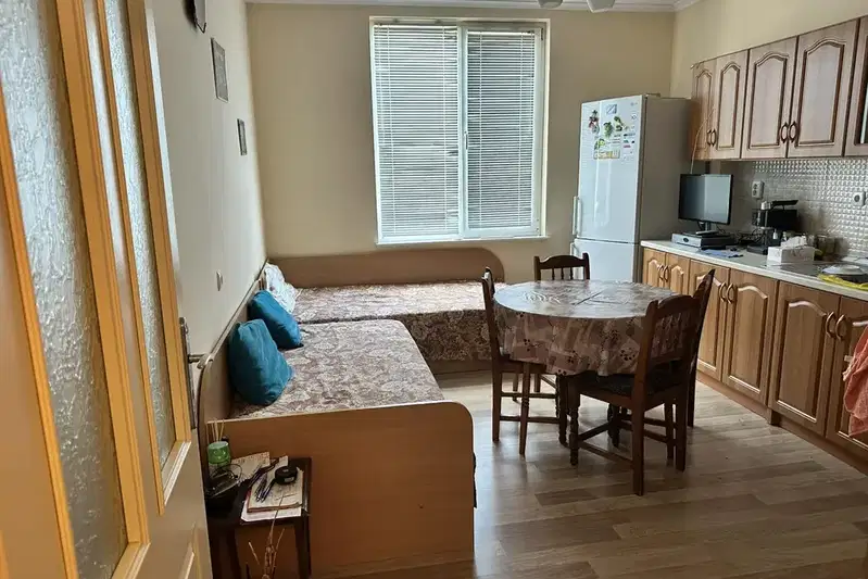 3-bedroom apartment in Kyrdjali, Centyr