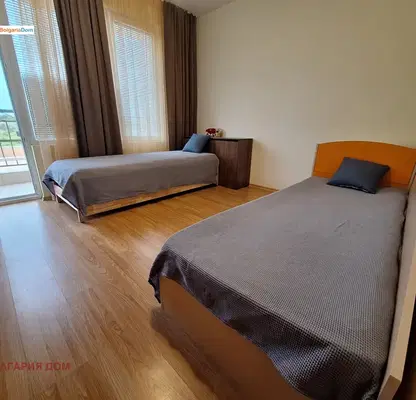 Photo 3 — Three-room apartment with pool view in Nesebar