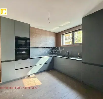 Снимка 5 — Тристаен апартамент 110 кв.м в Несебър, ново строителство