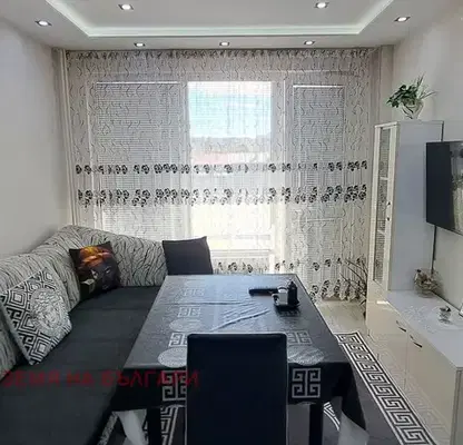 Photo 3 — 2-bedroom apartment in Pernik, Centyr