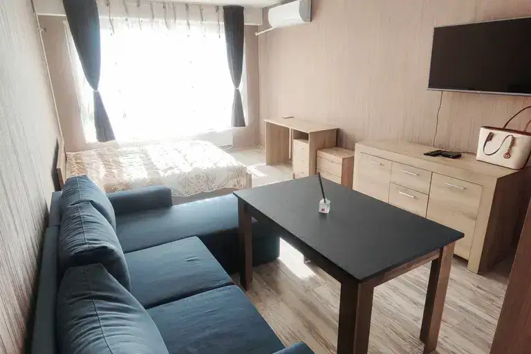 one-room apartment with 2 bedrooms in Iztok district, Pernik