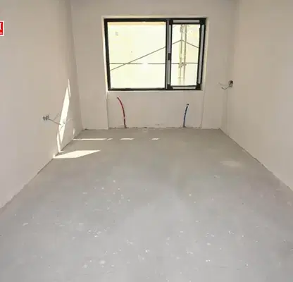 Photo 3 — Two-room apartment in Pernik, Iztok district, brick construction