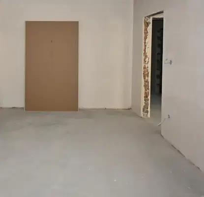 Photo 2 — Two-room apartment in Pernik, Iztok district, brick construction