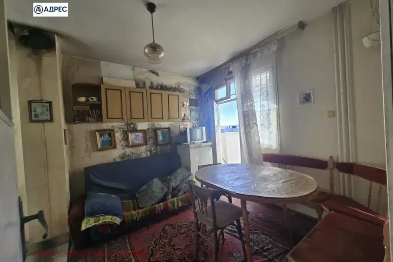 Spacious 3-room apartment in Druzhba 3, Pleven on the 10th floor