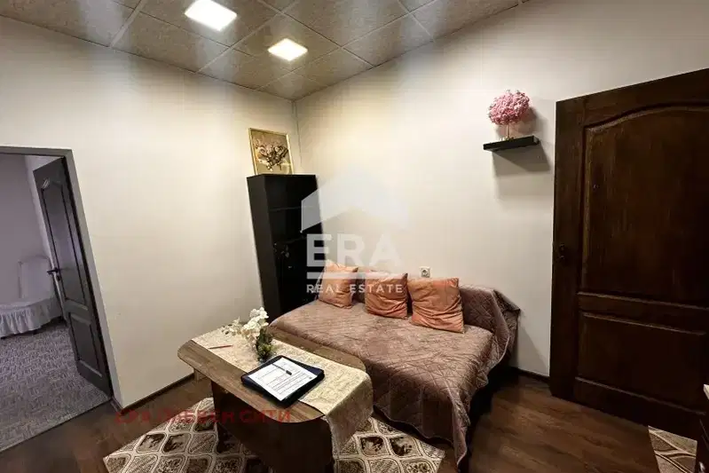 Three-room apartment in Ideal Center of Pleven with high ceilings