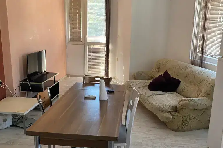 Three-room apartment with two terraces in Ideal Center, Pleven