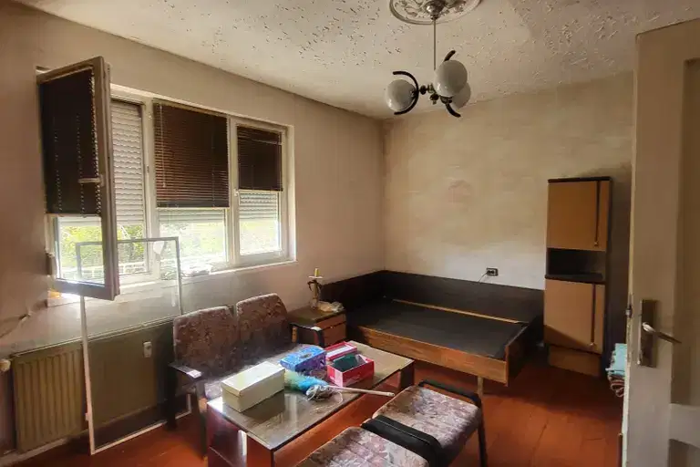 Two-room apartment in Shirok Tsentar, Pleven, without terrace
