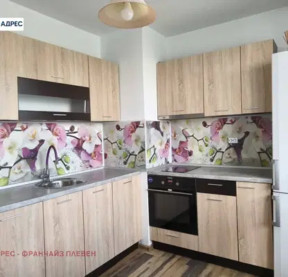Photo 2 — Three-room apartment in Storgozia, Pleven with elevator