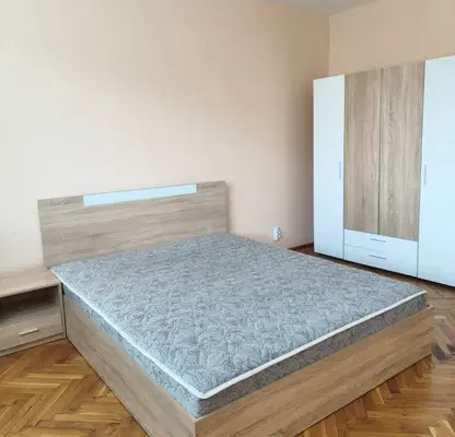 Photo 3 — Three-room apartment in Storgozia, Pleven with elevator