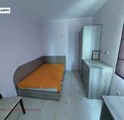 Photo 4 — Three-room apartment in Storgozia, Pleven with elevator