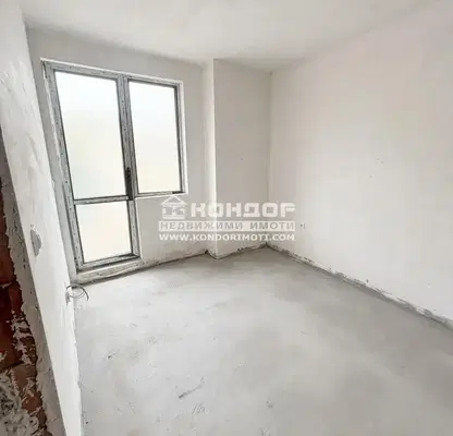 Photo 2 — Two-room apartment in Center, Plovdiv with balconies