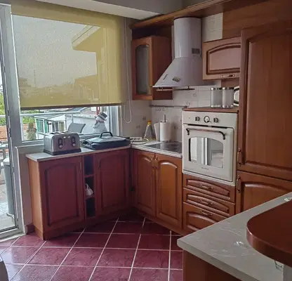 Снимка 4 — Просторен 2-стаен апартамент в Център, Пловдив с две тераси