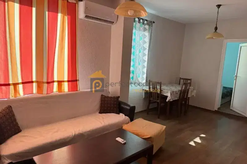 Three-room apartment in Center, Plovdiv with access control