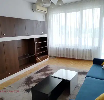 Photo 2 — Spacious 3-room apartment in Center, Plovdiv with two terraces