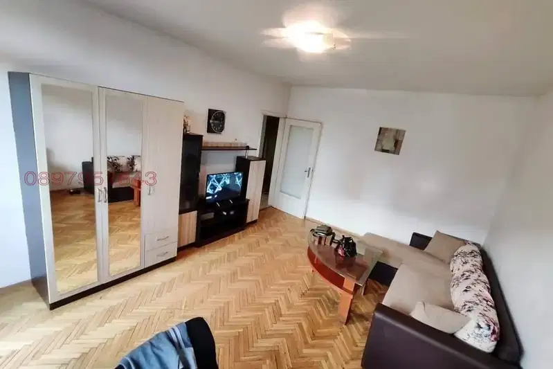 Four-room apartment with two terraces in Kamenitsa 2, Plovdiv