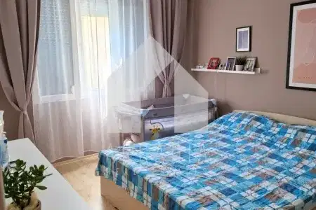 Three-room apartment in Karshiyaka with two terraces