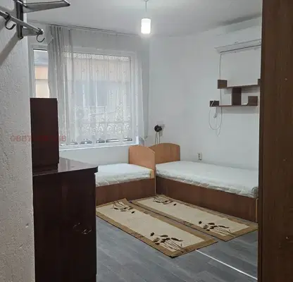 Photo 2 — One-room apartment in Karshiyaka, Plovdiv with convenient location