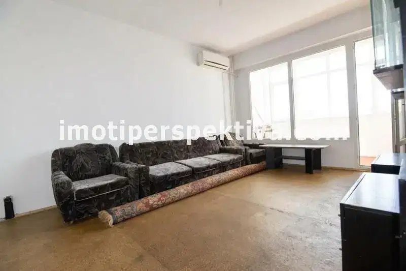 Two-room apartment in Kyuchuk Parij, Plovdiv with terrace