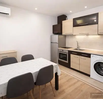 Photo 2 — Two-room apartment in Kyuchuk Parizh, Plovdiv with elevator