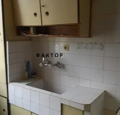 Снимка 3 — Тристаен апартамент в Мараша с три тераси в Пловдив