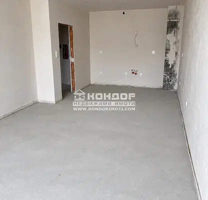 Снимка 3 — Двустаен апартамент с тераса в Отдих и култура, Пловдив