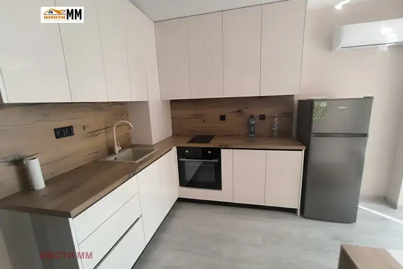 Two-room apartment in Plovdiv, Vustanicheski, with elevator