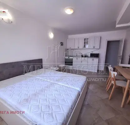 Photo 5 — Spacious 3-room apartment with sea view in Primorsko