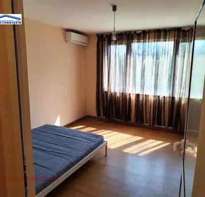 Photo 3 — One-room apartment in the Center of Ruse with elevator