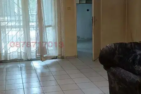 Двустаен апартамент в Център, Русе, с тухлено строителство