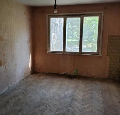 Снимка 2 — Двустаен апартамент в Здравец, Русе с тераса