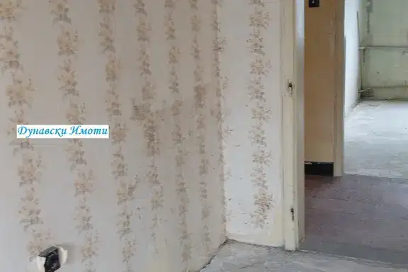 3-стаен апартамент в Русе, Здравец Изток с две тераси
