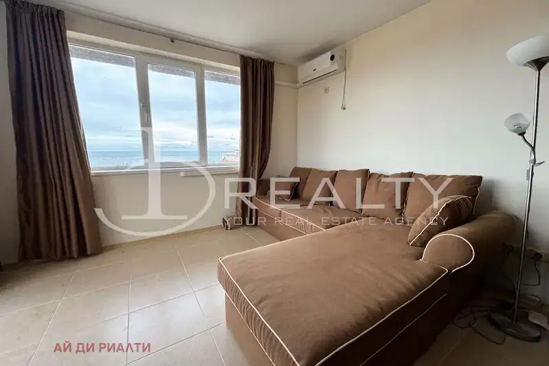 Two-room apartment with sea view in Ravda village