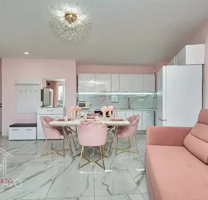 Photo 5 — Two-room apartment with terrace on the first sea line in Ravda