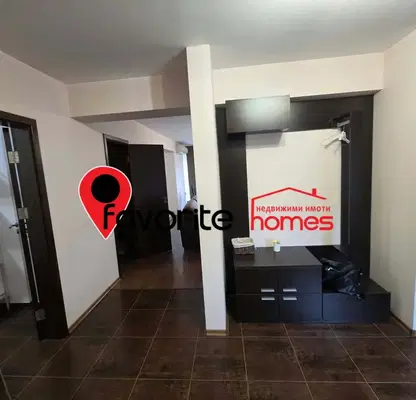 Снимка 3 — Тристаен апартамент с тераса в кв. 5-ти полк, Шумен