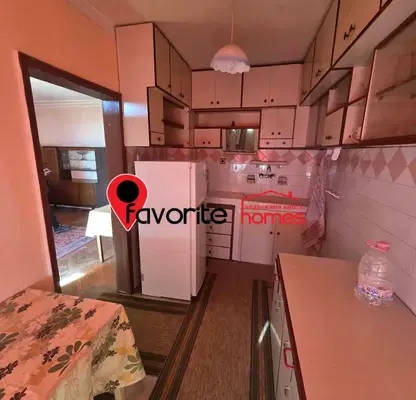 Photo 3 — Three-room apartment with L-shaped terrace in the centre of Shumen