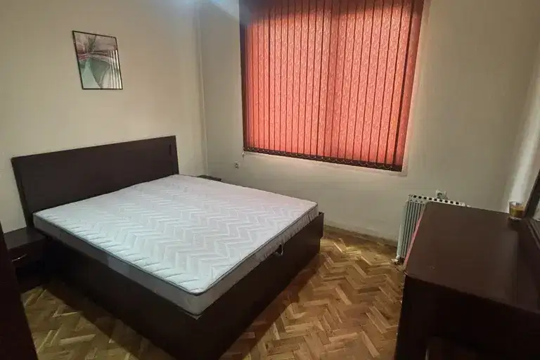 3-room apartment with 2 bedrooms in Center, Shumen