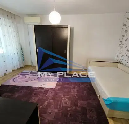 Снимка 3 — Двустаен апартамент с тераса в кв. Добруджански, Шумен