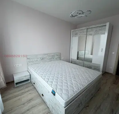 Photo 4 — Three-room apartment with terrace in Banishora, Sofia