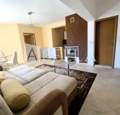 Photo 2 — Three-room apartment with south aspect in Borovo, Sofia
