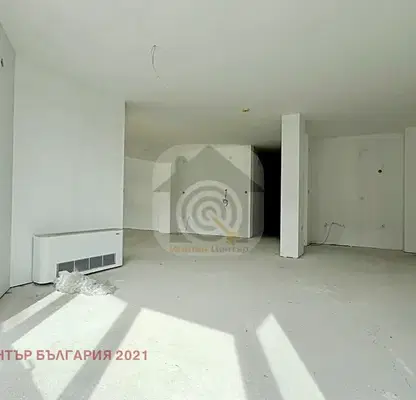 Снимка 5 — Четиристаен апартамент с панорамна гледка в Бояна